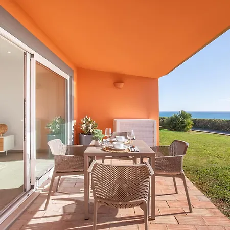 The Oceanfront Vr110