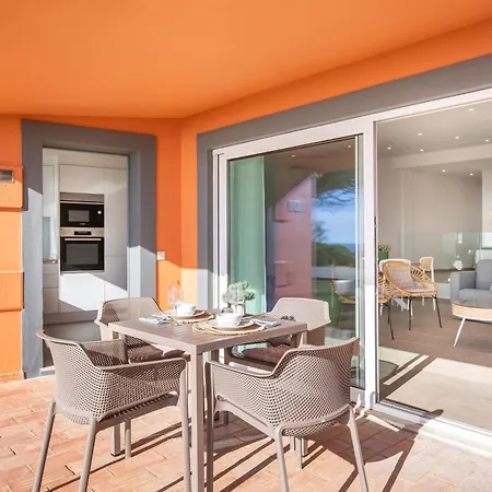 The Oceanfront Vr110 Apartment Praia Da Luz
