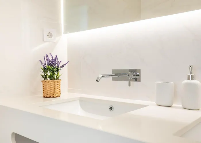 The Oceanfront Vr110